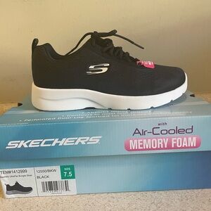 New sketchers sneakers